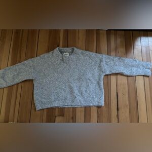 Abercrombie & Fitch Gray Crew Neck Sweater